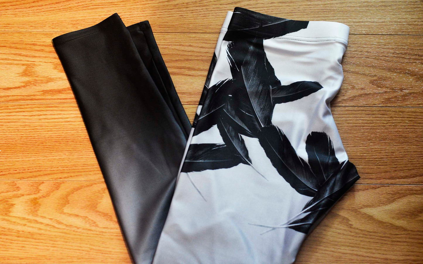 Fly Definition Women’s Black Feather Leggings